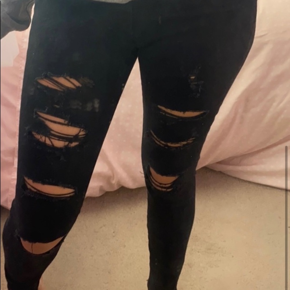 Black American eagle distressed jeans